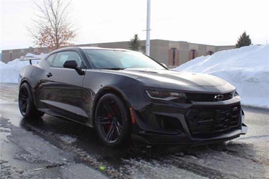 雪佛兰科迈罗ZL1性能版实拍 搭6.2升引擎