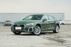 奥迪A5 2012款 3.0T Sportback quattro内饰舒服吗 奥迪A5购车手册